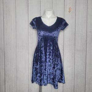 Vintage 90s Y2K Blue Crushed Velvet Short Sleeve Fit And Flare Mini Dress No Tag
